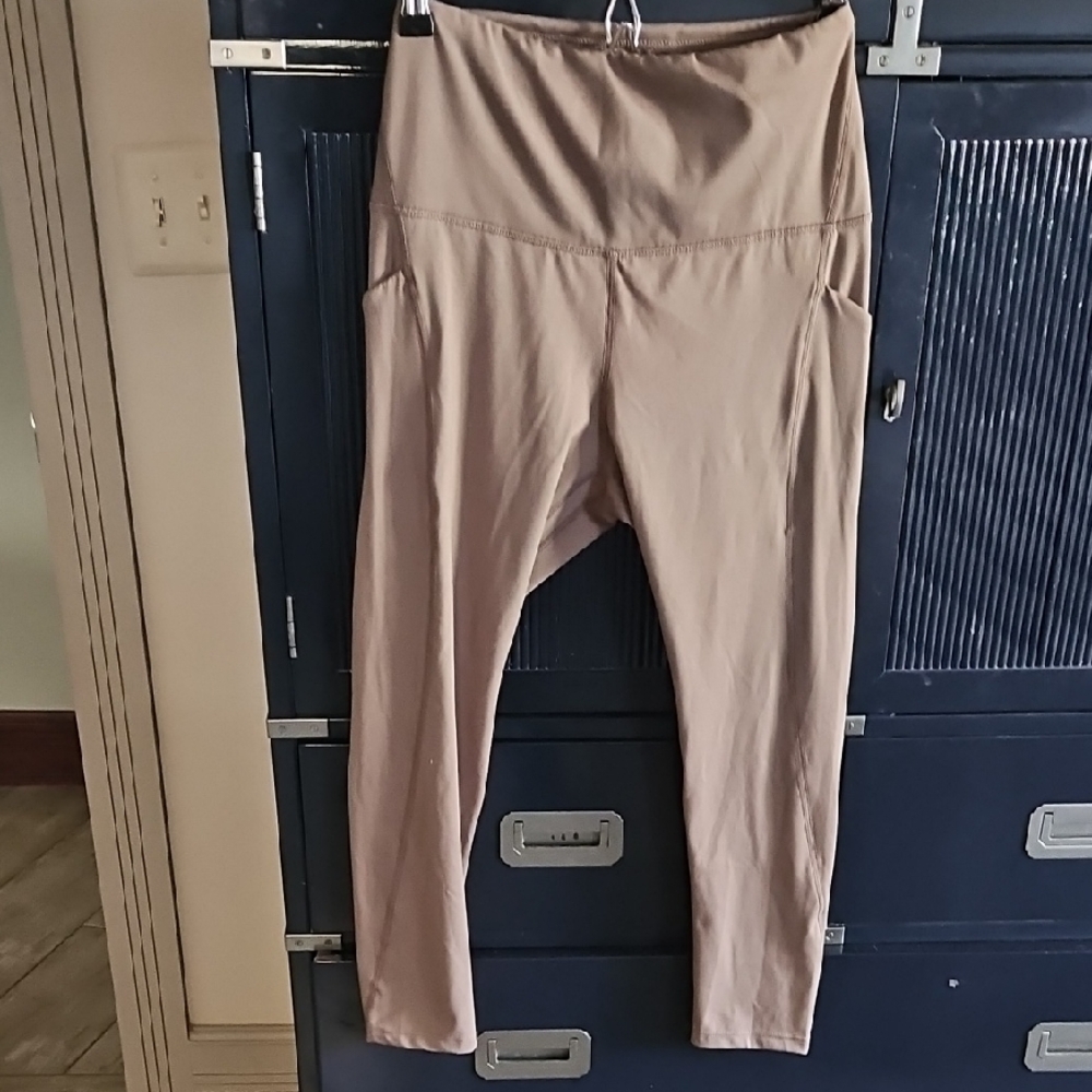 Absolutely Fit Taupe Yoga Athletics Leggings Medium